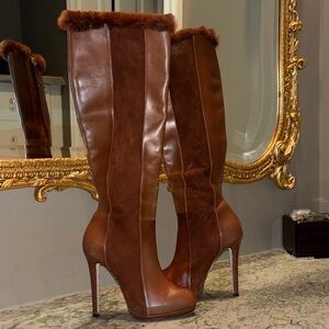 Oscar de la Renta Chocolate Brown Boots
